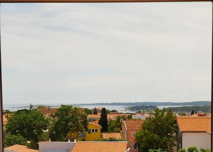 Relax To The Max With The Sea View Medulin