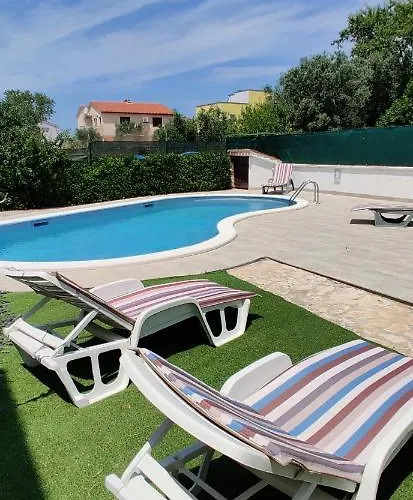 Relax To The Max With The Sea View *